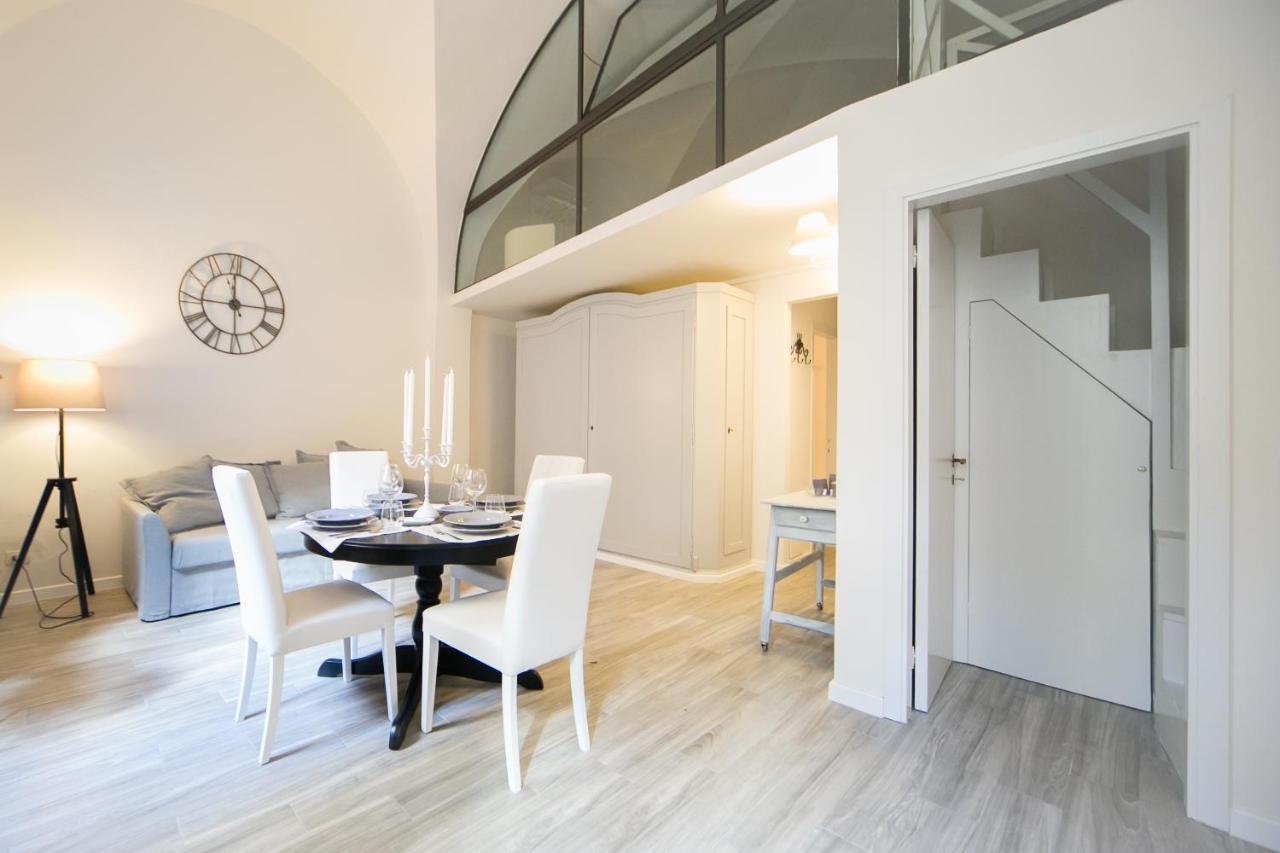 Cynthia'S Garden - Apartment With Private Garden In Santa Croce Firenze Esterno foto